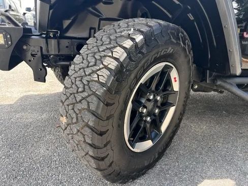 Used 2018 Jeep Wrangler Rubicon AWD/4WD image 27