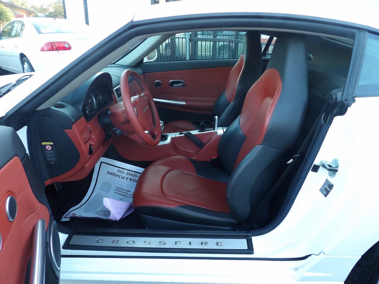 Used 2005 Chrysler Crossfire Limited RWD image 7