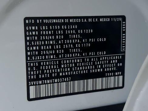 New 2026 Volkswagen Tiguan SEL R-Line image 28