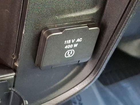 Used 2020 RAM 2500 Tradesman w/ Safety Group AWD/4WD image 25