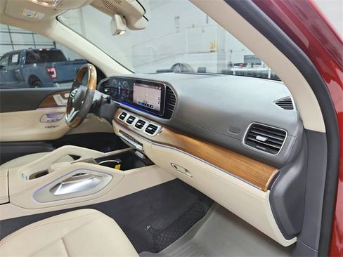 Used 2020 Mercedes-Benz GLE 350 4MATIC image 36