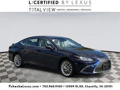Used 2020 Lexus ES 300h w/ Accessory Package