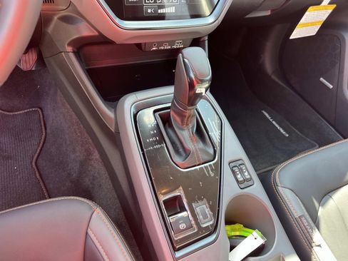 Certified 2025 Subaru Crosstrek 2.5i Limited w/ Popular Package #4A image 30