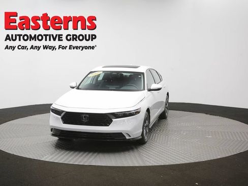Used 2025 Honda Accord EX-L image 54