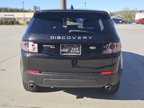 Used 2019 Land Rover Discovery Sport HSE image 19