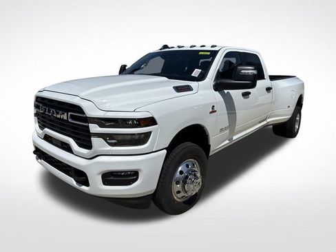 New 2027 RAM 3500 Big Horn AWD/4WD image 3