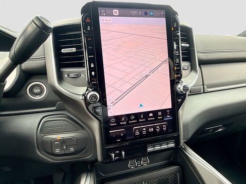New 2026 RAM 3500 Laramie AWD/4WD image 13