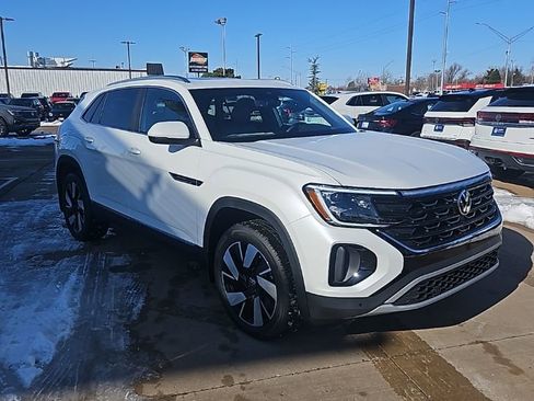 New 2026 Volkswagen Atlas Cross Sport SEL AWD/4WD image 3