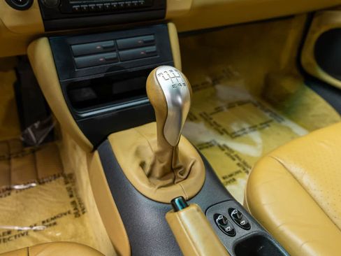 Used 1999 Porsche 911 Cabriolet image 19