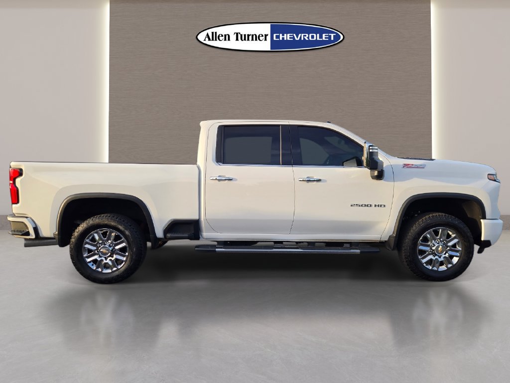 Used 2025 Chevrolet Silverado 2500 LTZ w/ Z71 Chrome Sport Edition AWD/4WD image 5