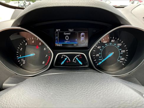 Used 2015 Ford Escape Titanium FWD image 13
