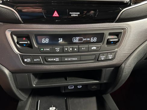 Certified 2024 Honda Ridgeline Sport image 23