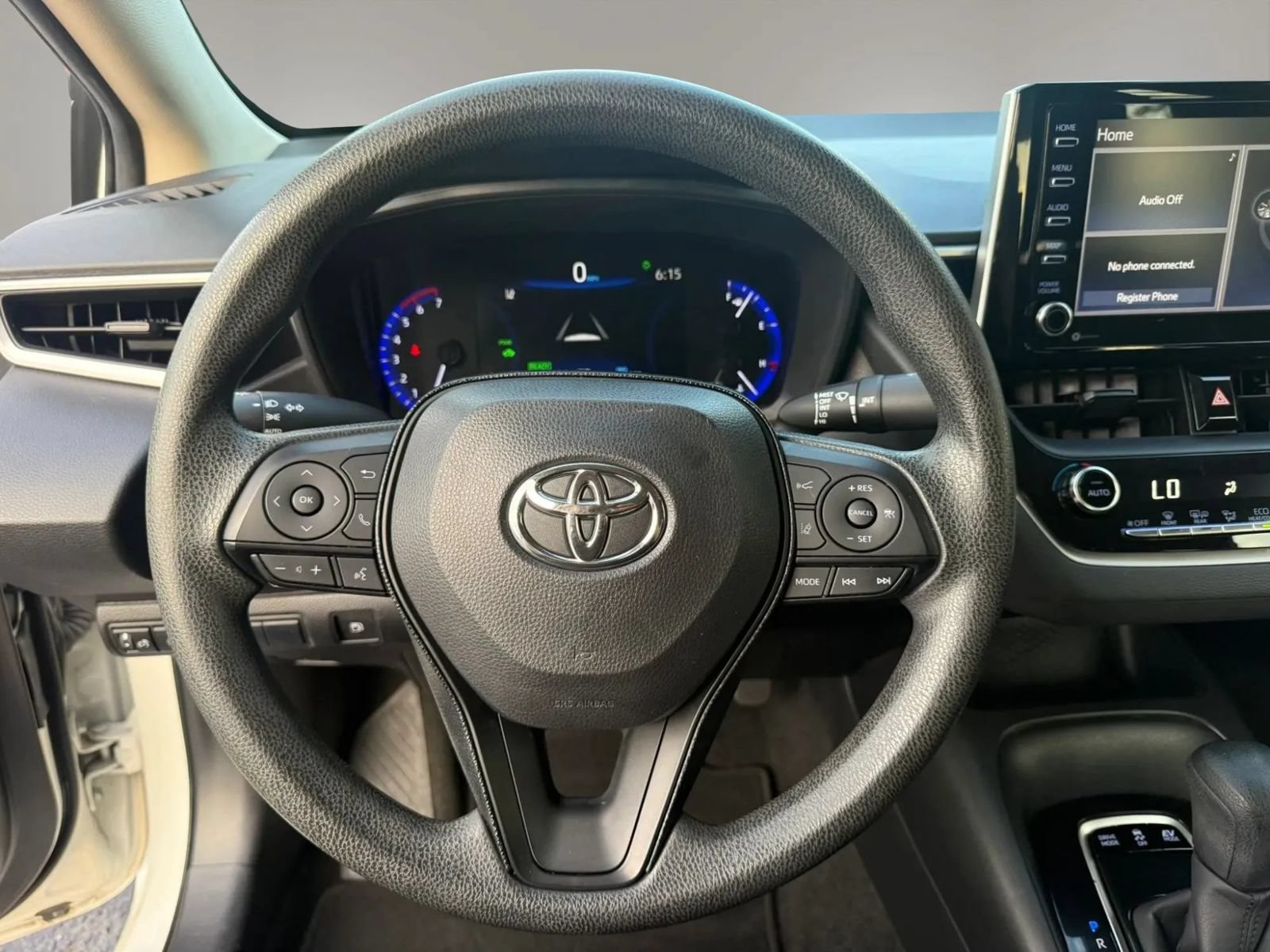 Used 2021 Toyota Corolla LE FWD image 17