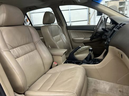 Used 2006 Honda Accord EX-L image 29