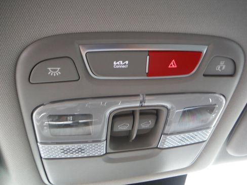 Used 2024 Kia Telluride SX w/ Towing Package AWD/4WD image 29