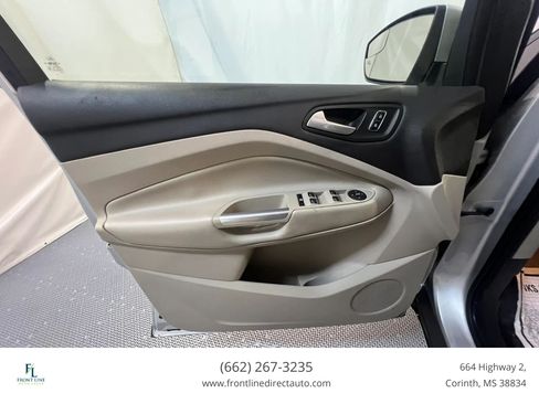 Used 2015 Ford Escape SE w/ Equipment Group 201A FWD image 9