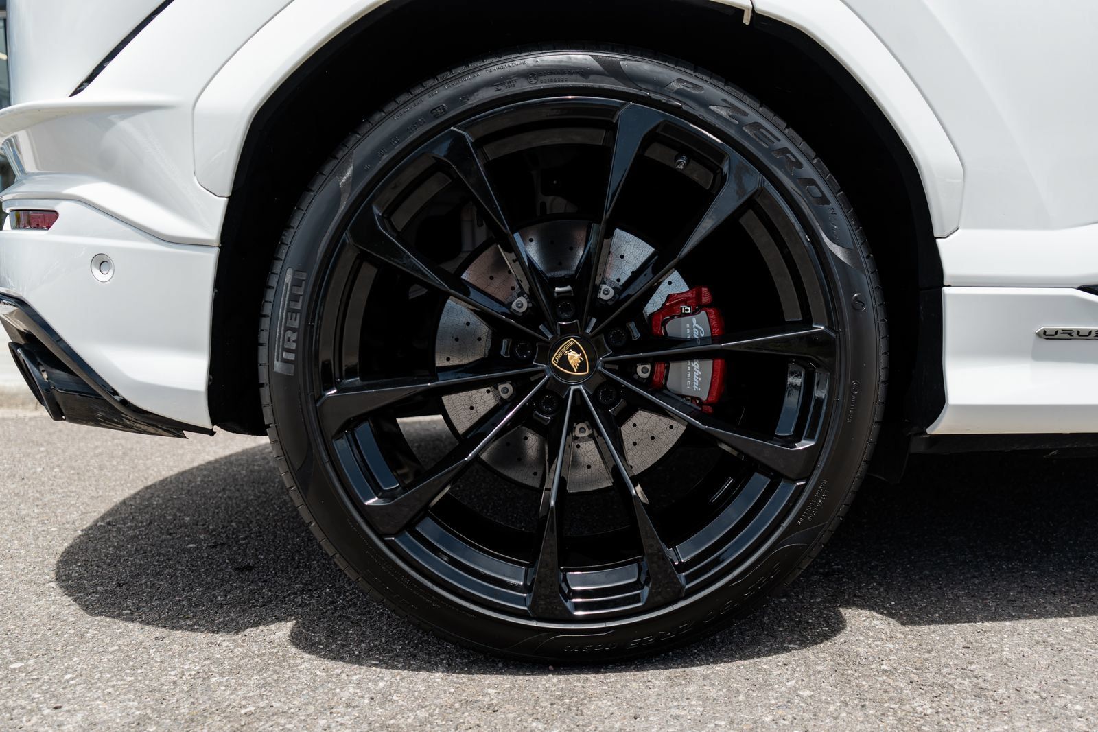 Used 2024 Lamborghini Urus S AWD/4WD image 15