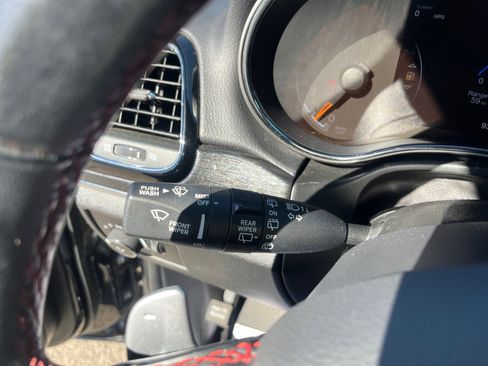 Used 2020 Jeep Grand Cherokee Trailhawk image 11