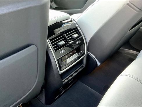 Used 2026 BMW X5 sDrive40i RWD image 7
