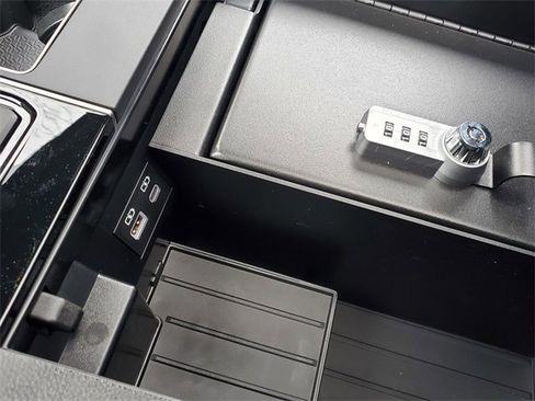 New 2026 Toyota Tundra Limited image 33