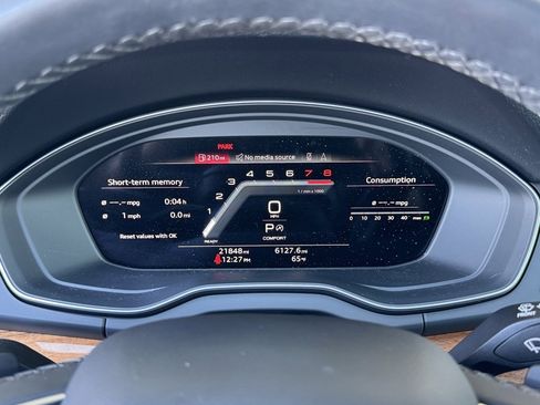 Used 2023 Audi Q5 2.0T Premium Plus w/ Premium Plus Package image 28