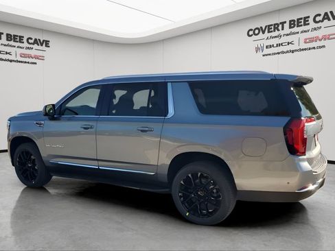 New 2026 GMC Yukon XL Elevation image 6