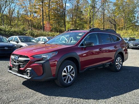 New 2025 Subaru Outback Premium image 3