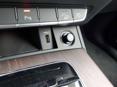 Certified 2023 Audi Q5 2.0T Premium w/ Convenience Package image 28