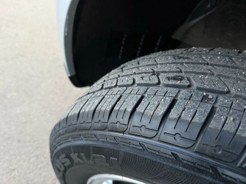 Used 2010 Hyundai Santa Fe GLS image 31