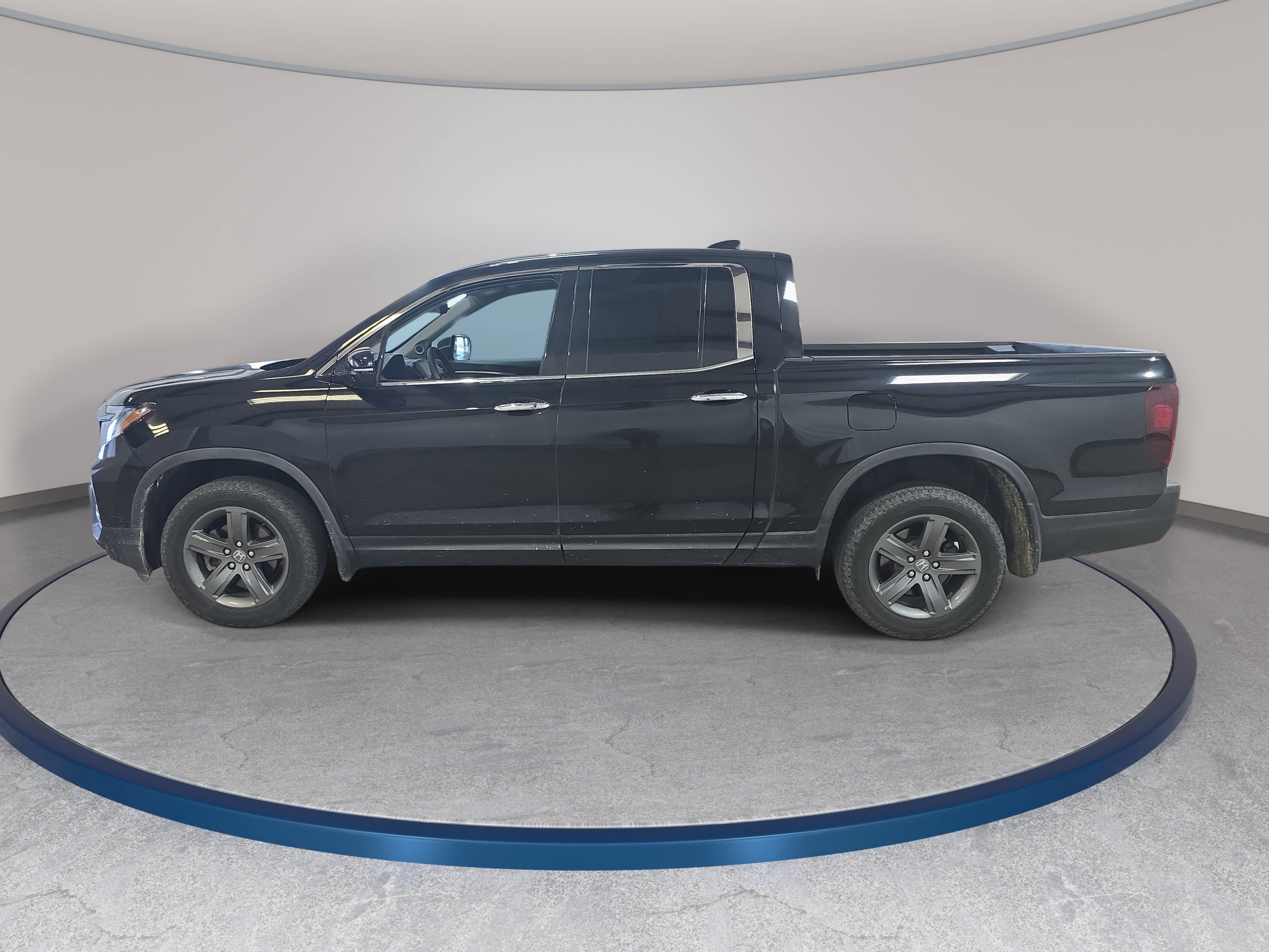 Used 2023 Honda Ridgeline RTL-E image 9