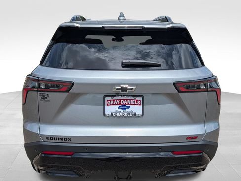 New 2027 Chevrolet Equinox RS w/ Convenience Package III FWD image 7