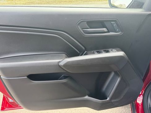 Used 2025 Chevrolet Colorado Trail Boss image 20