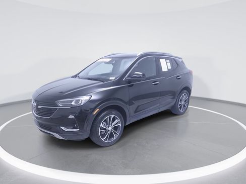Used 2023 Buick Encore GX Essence w/ Advanced Technology Package AWD/4WD image 3