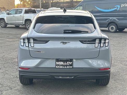 Used 2024 Ford Mustang Mach-E Select w/ Comfort Package Lite image 4