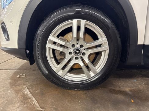 Certified 2022 Mercedes-Benz GLB 250 4MATIC image 28