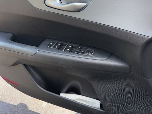 Used 2021 Kia Forte LXS image 14