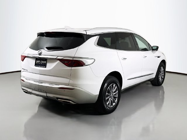 Used 2023 Buick Enclave Essence FWD image 7