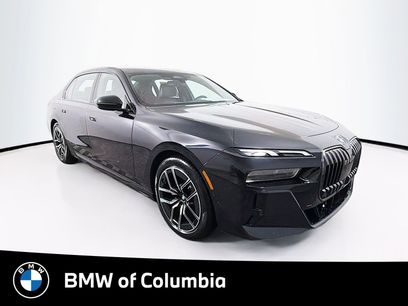 New 2026 BMW 740i xDrive w/ Premium Package