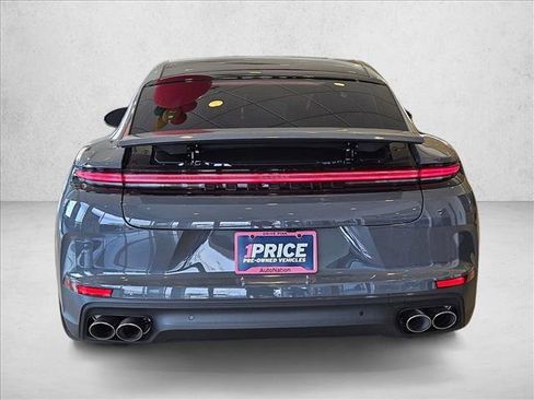 Used 2025 Porsche Panamera 4 image 7