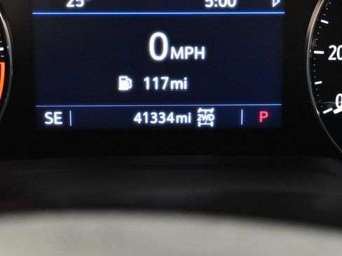 Used 2021 Buick Envision Preferred image 22