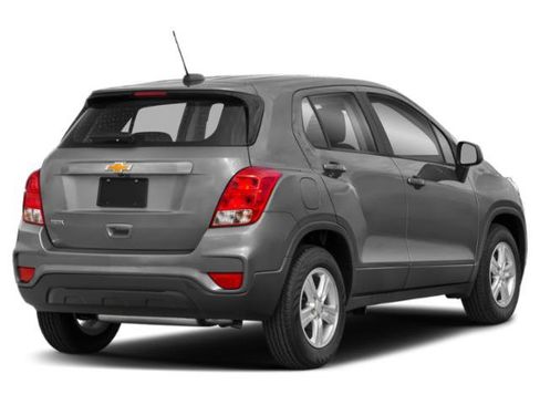 Used 2020 Chevrolet Trax LS FWD image 3