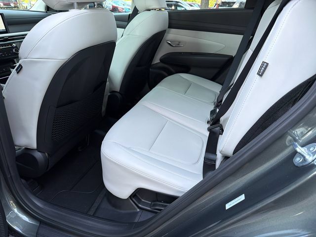 Used 2025 Hyundai Tucson SEL AWD/4WD image 21
