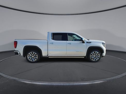 Used 2025 GMC Sierra 1500 Denali w/ Denali Reserve Package image 9