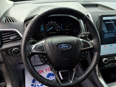 Certified 2022 Ford Edge Titanium image 18