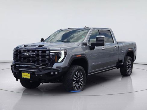 Used 2024 GMC Sierra 2500 Denali Ultimate AWD/4WD image 1