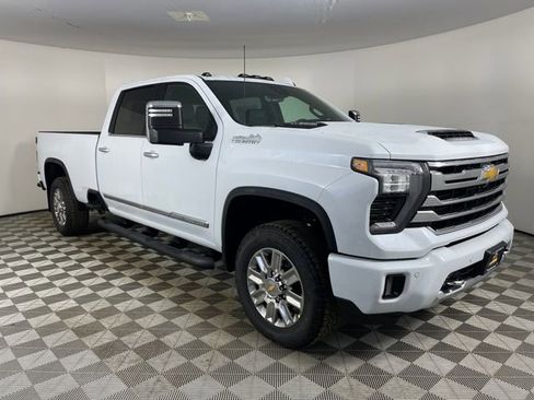New 2026 Chevrolet Silverado 3500 High Country w/ High Country Premium Package AWD/4WD image 26