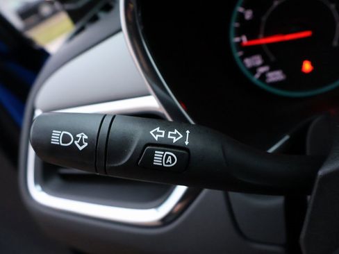 Used 2024 Chevrolet Equinox LS image 42