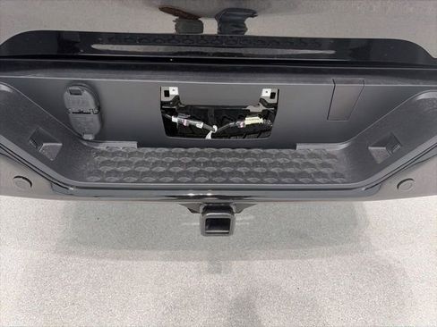 New 2026 Chevrolet Colorado Trail Boss AWD/4WD image 9