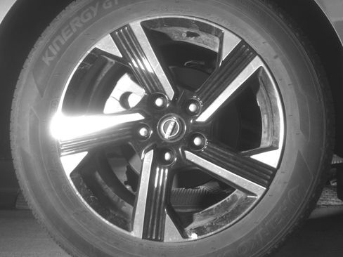 Used 2025 Nissan Sentra SV FWD image 15