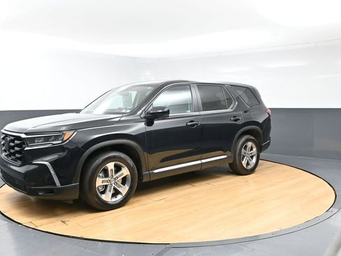 Used 2023 Honda Pilot EX-L image 6